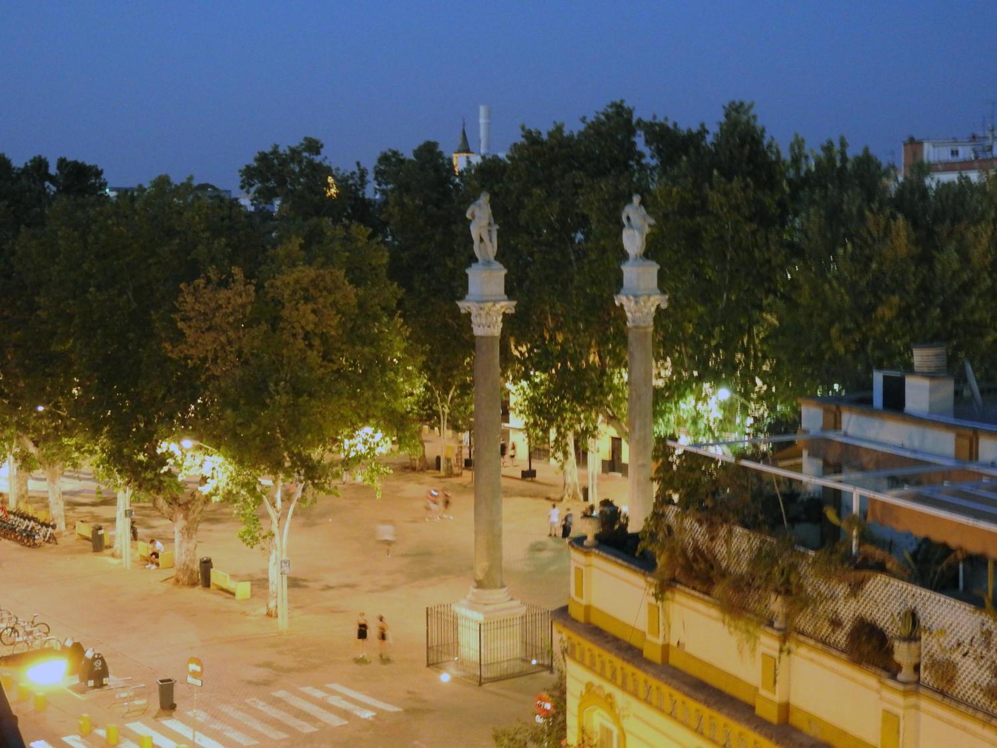Apartamento En Sevilla Centro Con Vistas A La Plaza Alameda De Hercules - Hasta 7 Personas Zewnętrze zdjęcie